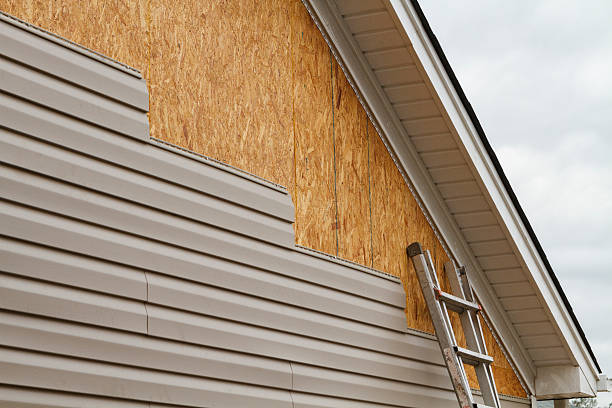 24/7 Emergency Siding Repair experts in Martinsville, VA